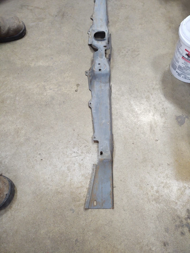 NOS MOPAR 68 1968 Plymouth Satellite Roadrunner GTX Upper Grille Tie Bar HOOD - Image 4 of 4