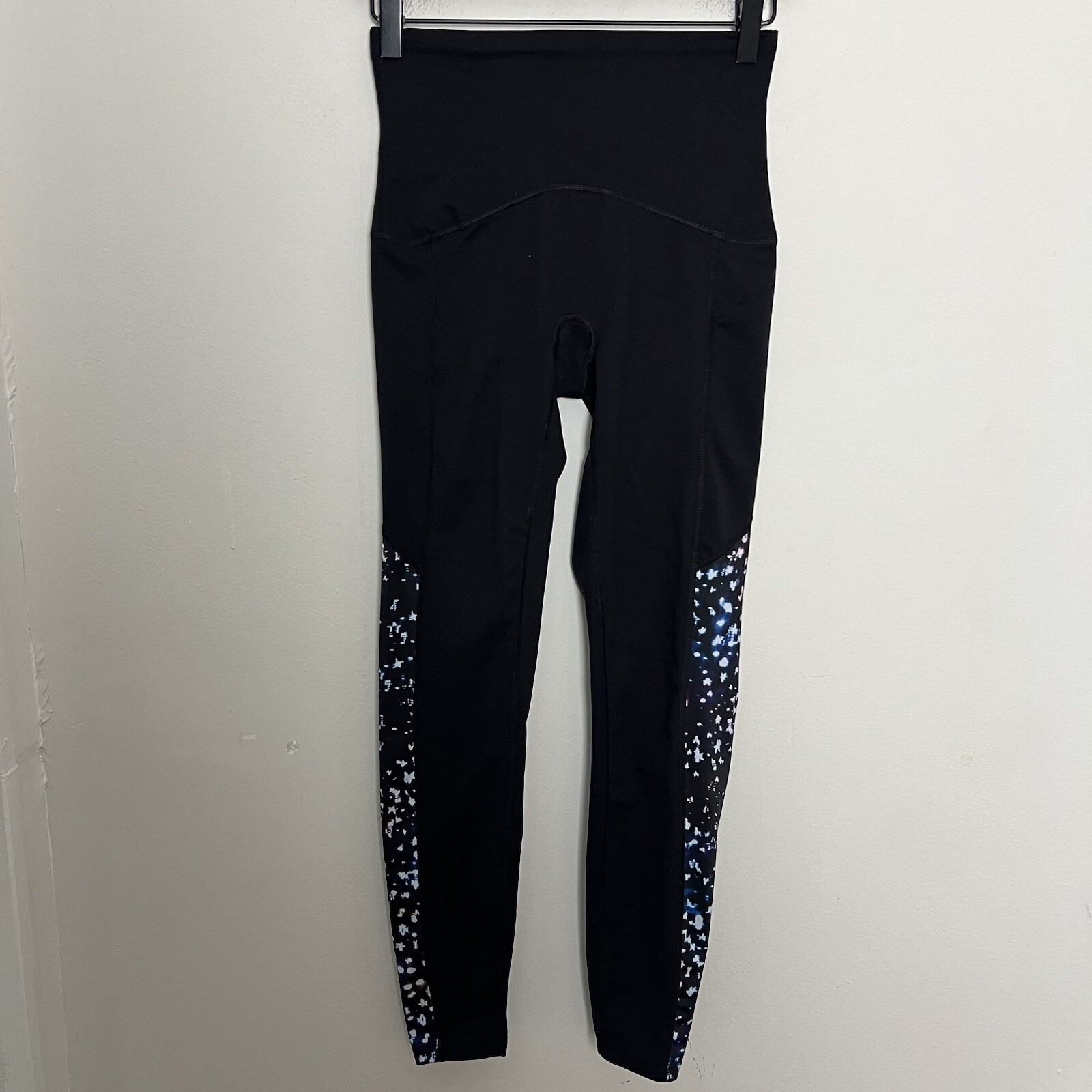 SPANX- Booty Boost Active Cosmic Printed Leggings… - image 2