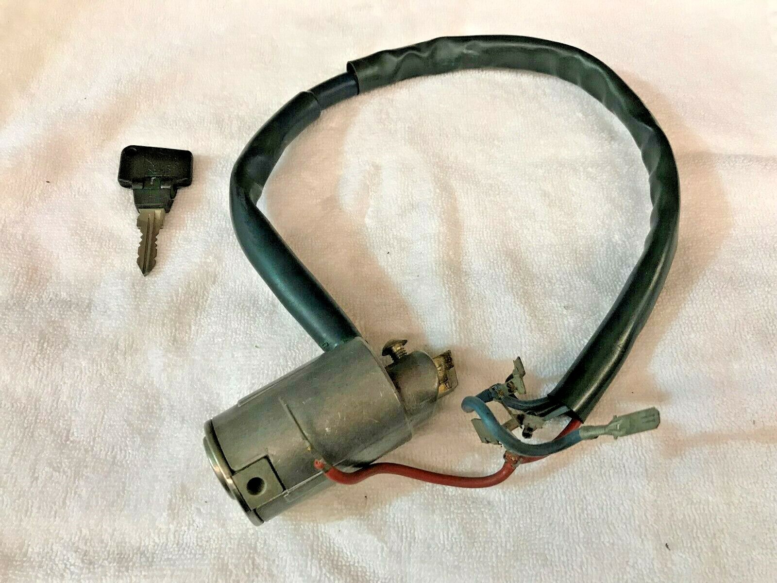 FERRARI TESTAROSSA 512 IGNITION SWITCH WITH KEY OEM 164282