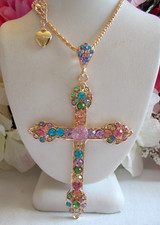 PRECIOSO COLLAR CADENA COLGANTE CRUZ INCRUSTACIÓN CRISTAL BRILLANTE BETSEY JOHNSON