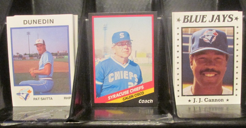 TORONTO BLUE JAYS (3) COMPLETE FARM TEAM SETS VARIOUS YEARS SEE LIST AND SCAN