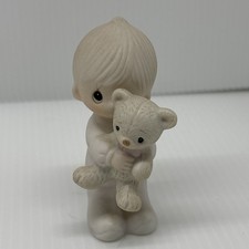 Precious Moments 1982 "Jesus Loves Me" Figurine E-9278 w/box