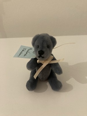 Cubley Bears handgefertigter Miniatur Teddy von Pauline Johnson Derby Bear Collection 4
