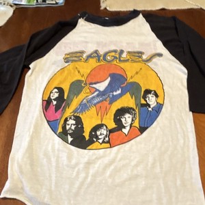 The Eagles The Long Run Tour Graphic Raglan T-Shirt White/Black Sleeves size M