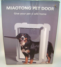 MIAOTONG Pet Door Medium Dog Cat Energy Efficient Weatherproof Flap READ DESCRIP