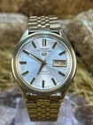 Vintage Men’s Gold Tone Seiko 5 Sportsmatic Deluxe 25j Automatic Watch. Running