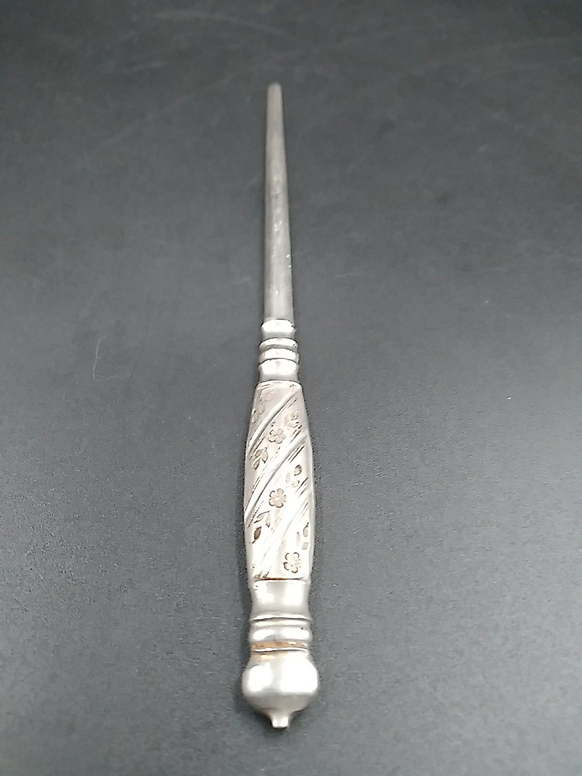 Button Hook - image 1