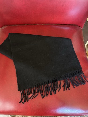 100% Lambswool Wool Scarf With Fringe Black Made In Scotland EUC Women’s Winter