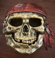 Pirates of Caribbean Boys Halloween Mask Gold Red Plastic Costume Cosplay