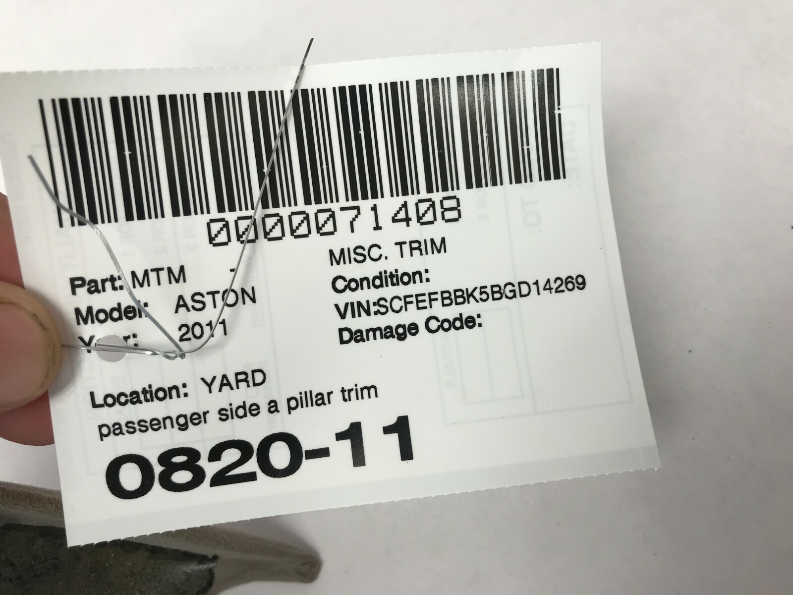 07-16 ASTON MARTIN V8 VANTAGE A PILLAR TRIM FRONT RIGHT PASSENGER SIDE OEM 