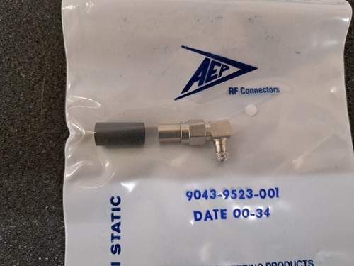 New, AEP, 9043-9523-001, SMA / RIGHT ANGLE PLUG MALE CRIM - Picture 2 of 3