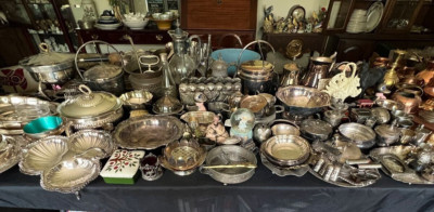 Estate Liquidation Sale- McGuire lot #9 (NY)-Large USPS Priority Box lot -F4