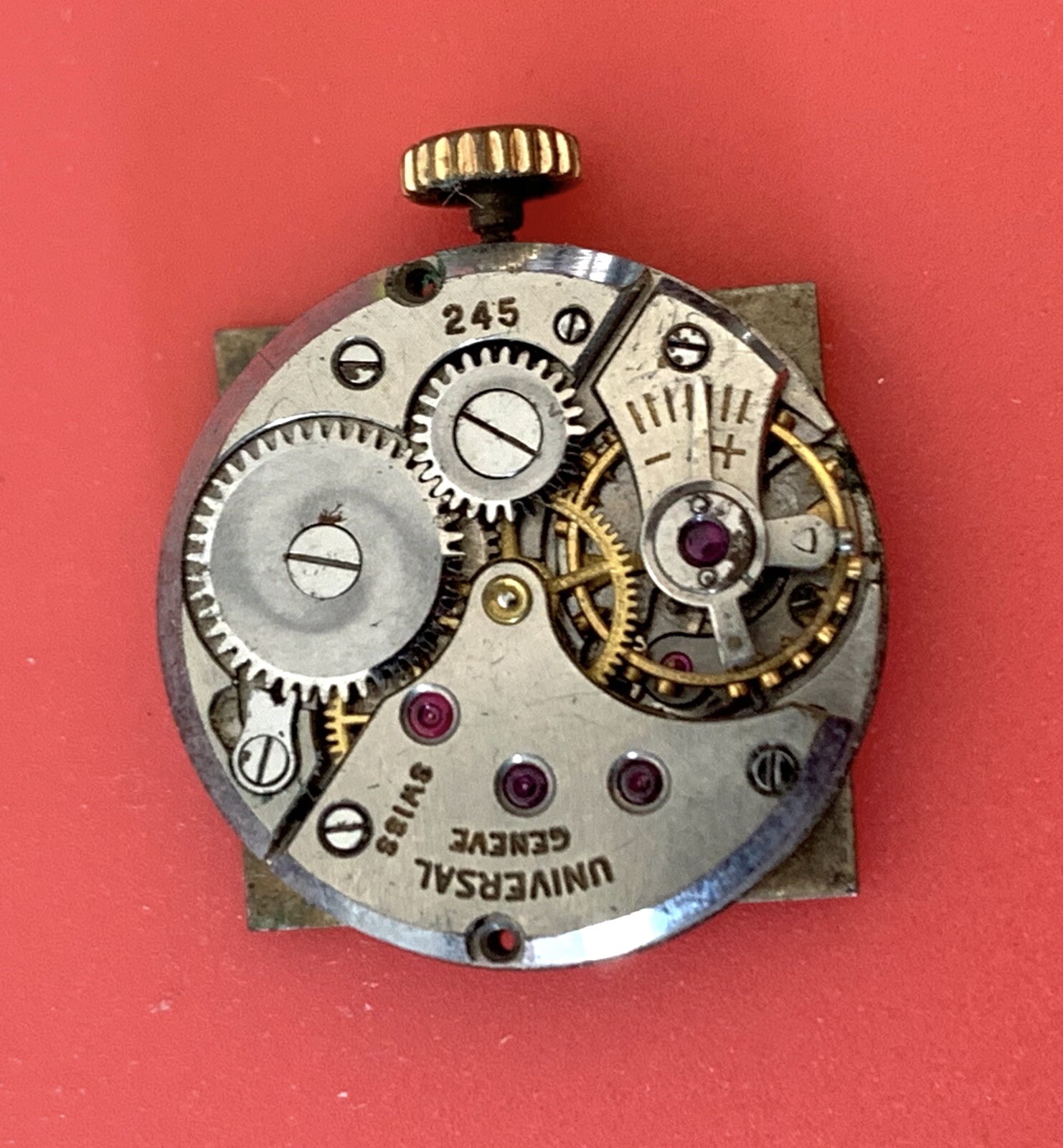 Universal Geneve Cal. 245 Vintage Hand Manual Movement Watch No Works