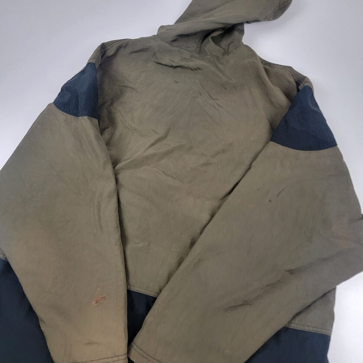 Nike Footlocker Vintage 90s 1/2 Zip Jacket Olive Brown Men's Nike Footlocker Vintage 90s 1/2 Zip Jacket Olive Brown Men's