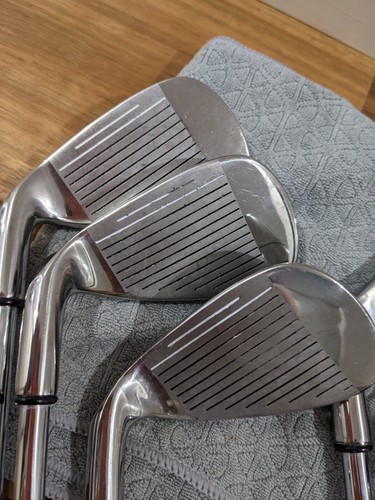 9 x Near New Callaway RAZR X Iron Set (3,4,5,6,7,8,9,P,S) RH Regular Steel t46 - Foto 9 di 10