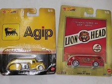 Lot Of 2 Hot Wheels 2020 Premium Pop Culture Oil Series Real Riders MetalCasting