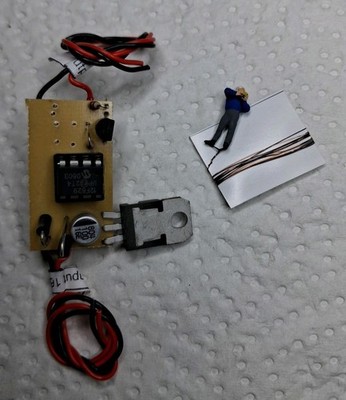 Fotograf beleuchtet mit Blitzelektronik / 1:120