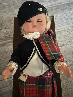 Vintage Scottish Souvenir Doll Hong Kong Tartan Outfit Boxed Sleep Eyes