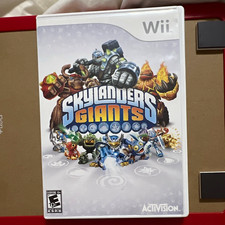 Activision Skylanders Giants Nintendo Wii Complete w/ Case & Manual E10+ 2012