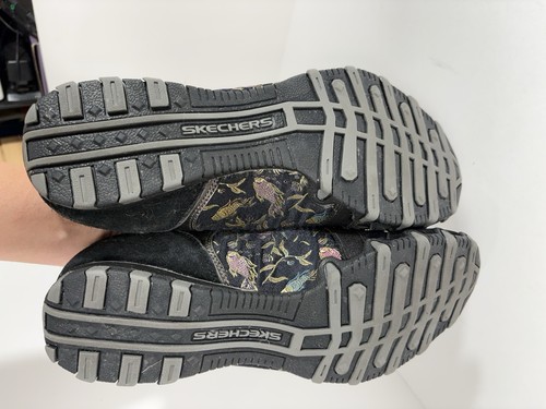 Sketchers Women's biker step up Floral Black suede Mary Jane comfort shoe Sz 10 - Picture 7 of 8