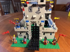 LEGO 6080 King's Castle - INCOMPLETE