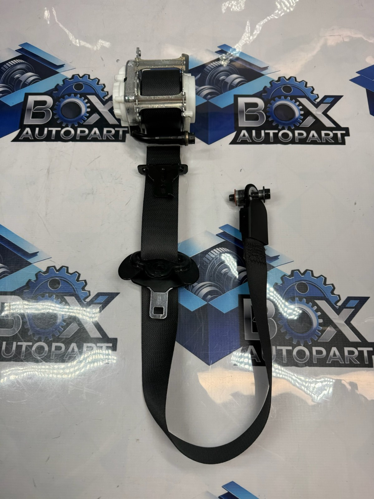 2020-2024 HYUNDAI PALISADE Front Left LH Side Seat Belt W Retractor OEM