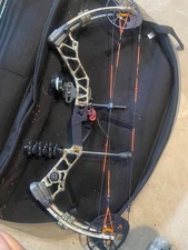 mathews mission ballistic 70 pounds 27.5 inch draw optimizer lite sight QAD rest