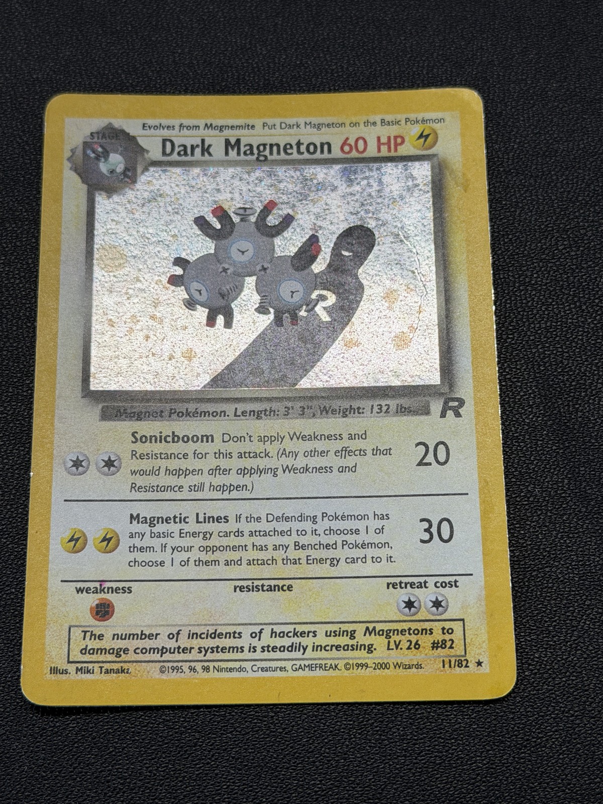 2000 Team Rocket Dark Magneton (11) #11/82 Holo Rare, Holo