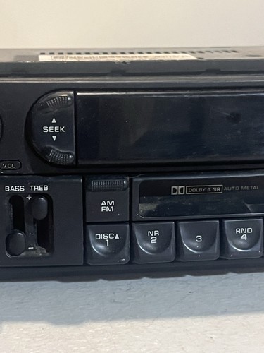 2002-2007 Dodge Chrysler Jeep OEM Stereo Radio CD Player P05064335AJ OEM - Picture 3 of 13