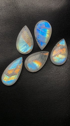 AAA Quality Rainbow Moonstone Multi Fire Pear Briolette Side Drill 15x24-14x29MM - Picture 12 of 20