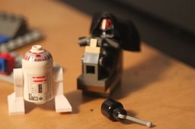 Star Wars: Sith Infiltrator LEGO #7151 incomplete 1999