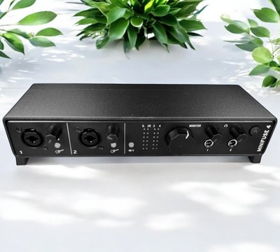 Arturia MiniFuse 4 Audio Interface Stand - Custom 3D Printed | Revolt Made