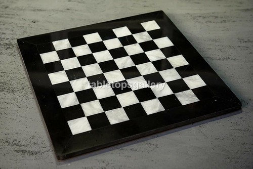 Mesa de tablero de ajedrez de mármol negro 24""x24"" hecha a mano para sala de juegos decoración del hogar - Imagen 1 de 9