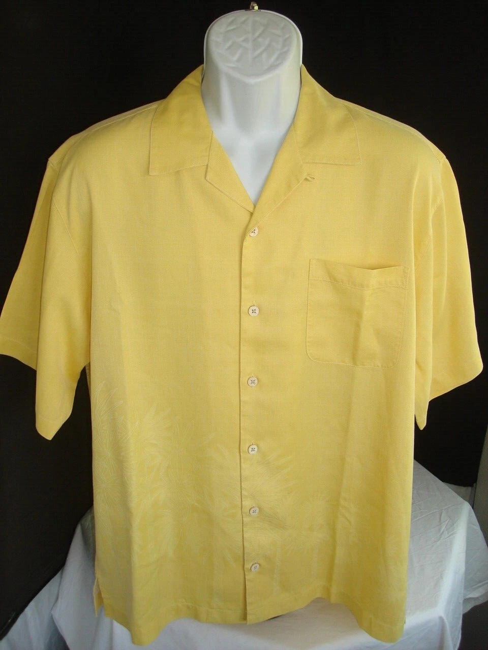 Tommy Bahama Canary Yellow w/Embossed Palm Trees 100% Silk S/S Hawaiian Shirt L