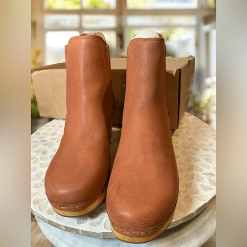 Frye Odessa Chelsea Clog Boots Womens Size 8.5 Rust - Picture 16 of 16