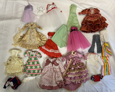 DOLLS HOUSE ACCESSORY DOLL CLOTHES BUNDLE