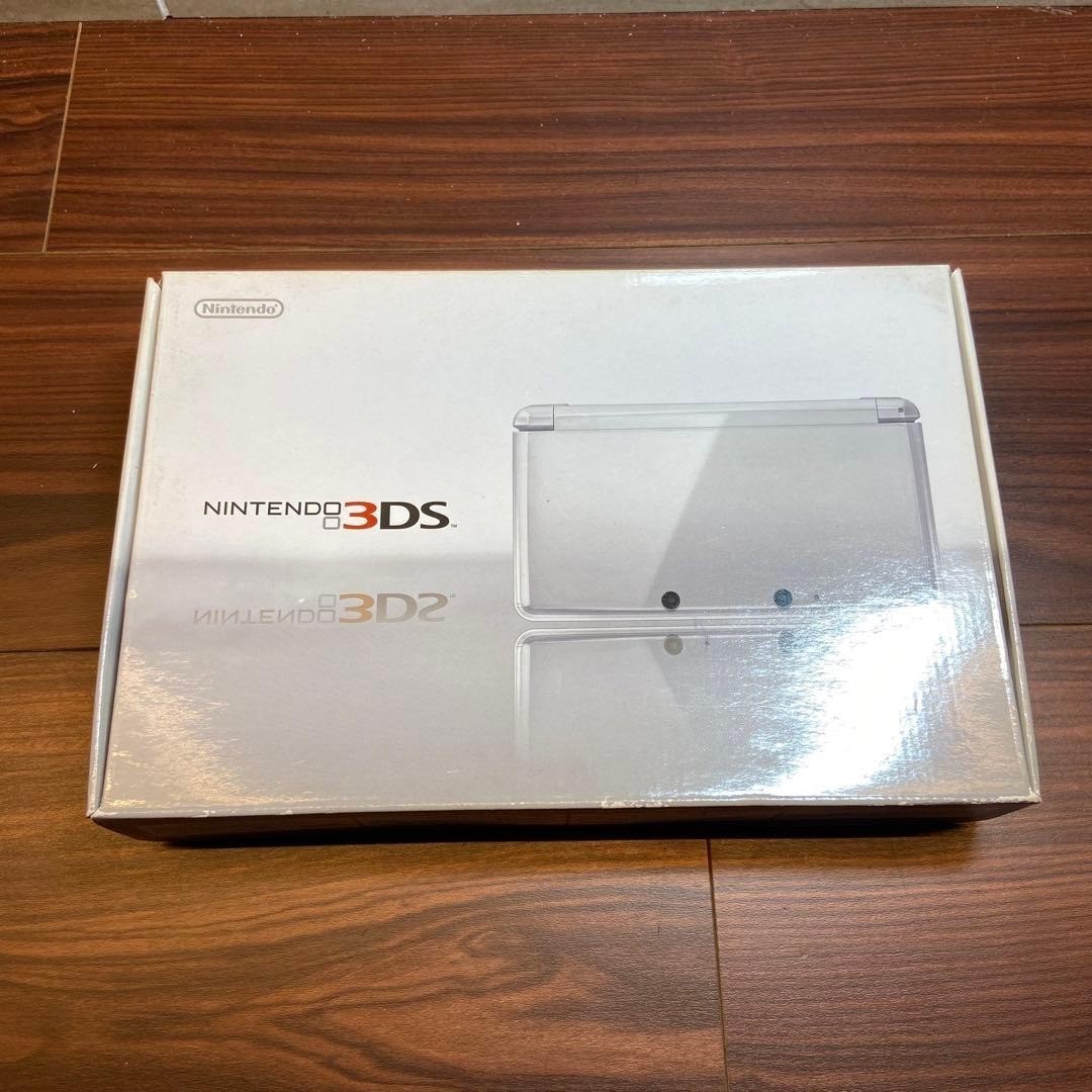 Nintendo 3DS Launch Edition Ice White Handheld System (NTSC-J) for