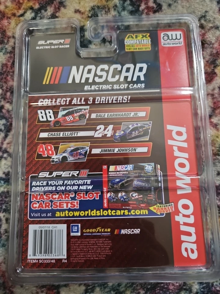 2018 Round 2 AUTO WORLD NASCAR #88 DALE EARNHARDT JR SLOT Car - Image 2 of 3