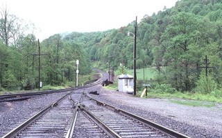JT ORIG SLIDE SOU SOUTHERN RAILWAY TRACK SCENE MELROSE NC 1984 SALUDA HILL