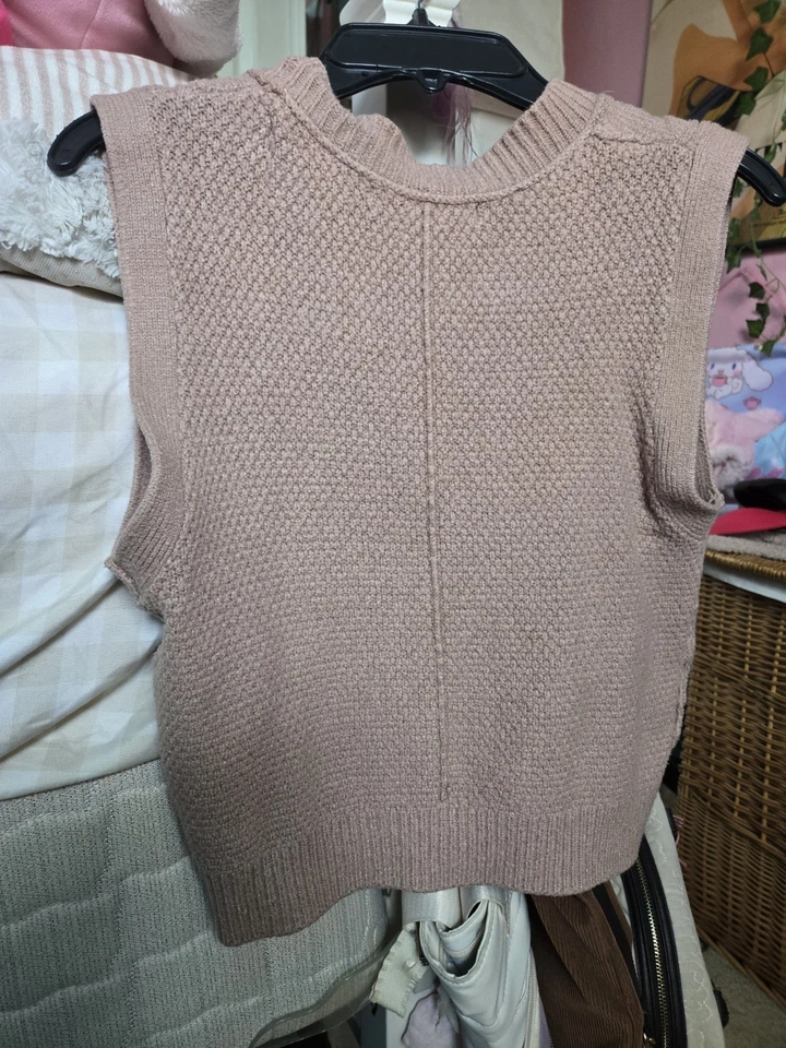 Chaleco Suéter Hazel Moon Talla Grande Juniors Recortado Cuello en V Marrón Abotonado Usado en Excelente Condición Foto 3 de 3