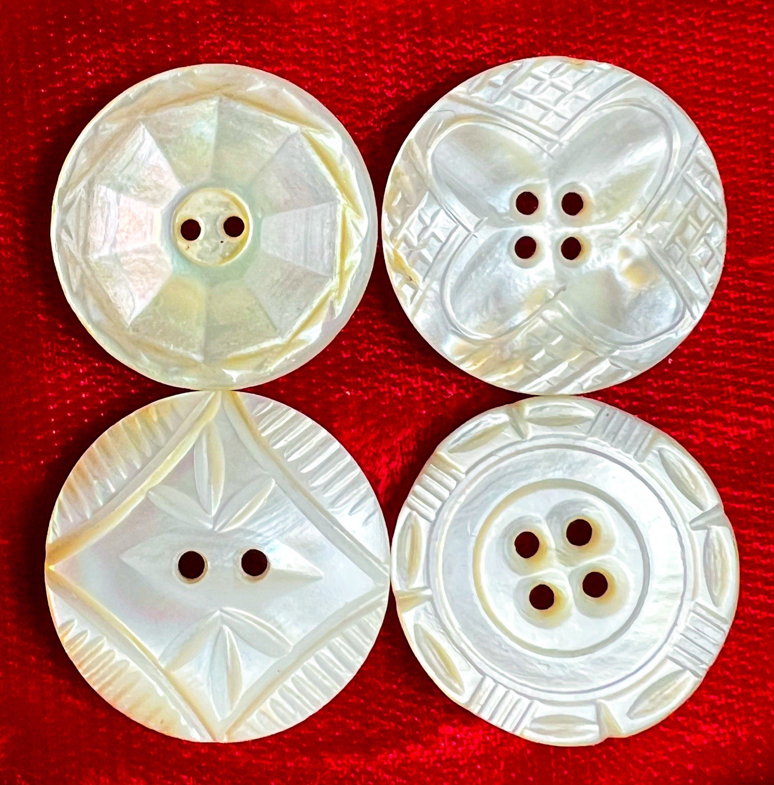 4 Vintage Shell Buttons Mother Of Pearl Oyster Abalone Carved Sew Thru ...