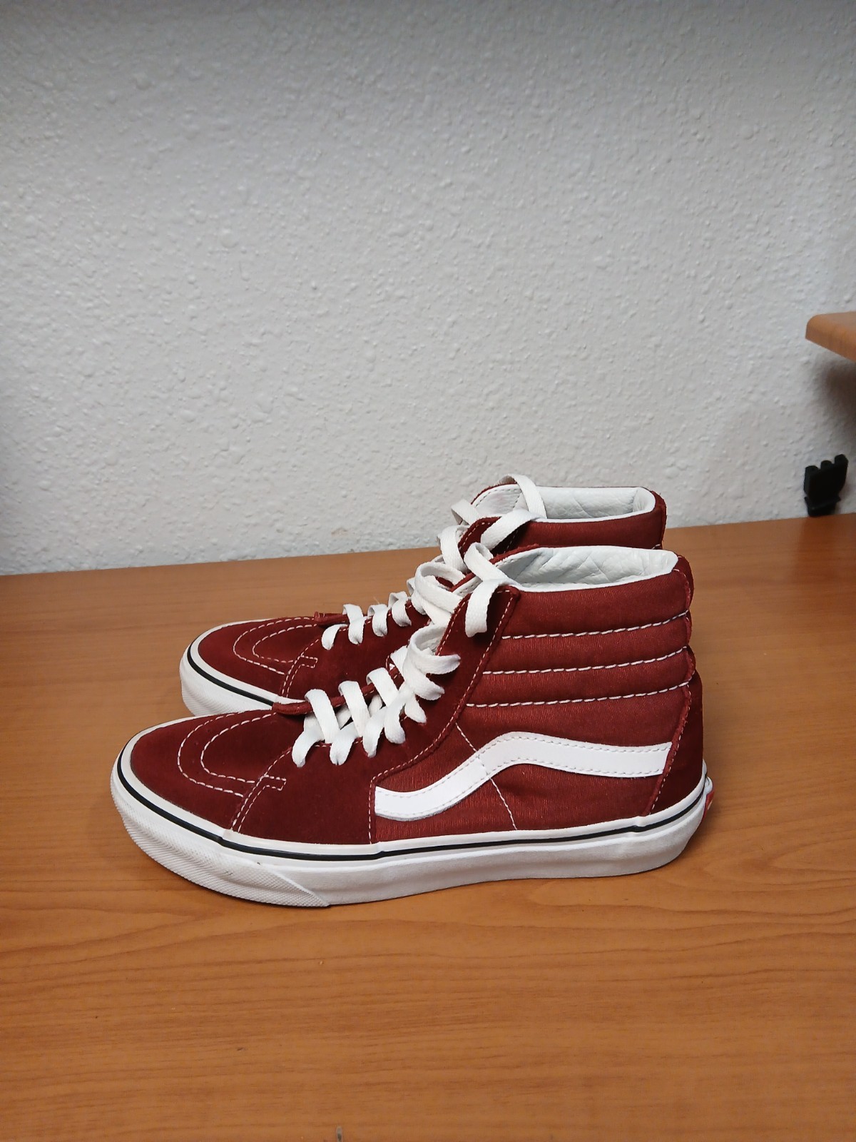 Vans Sk8-Hi Men's Size 5 Women's Size 6.5 Skateboard Shoes Burgundy Suede thumbnail 5