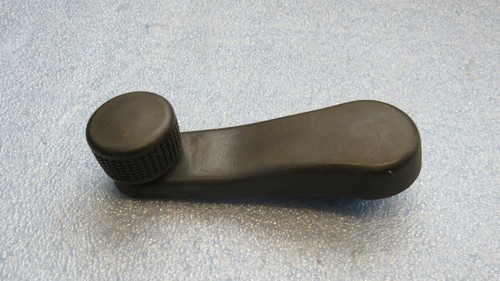 VW Passat / SKODA - Fensterkurbel Handkurbel / Window Regulator / 1H0837581C ##E