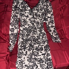 GUESS Ruched Floral Mesh Long Sleeve V Neck Bodycon Mini Dress Size 0