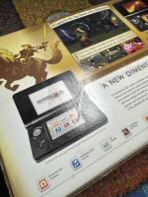 Nintendo 3DS CTRSKZO1 The Legend Of Zelda 25th Anniversary Limited
