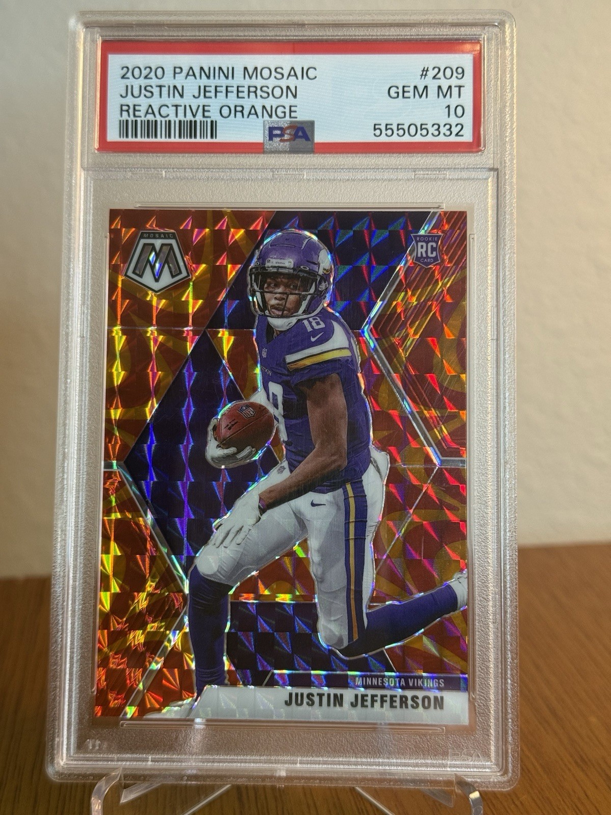 2020 Panini Mosaic Justin Jefferson Rookie #209 Reactive Orange Prizm PSA 10 view 1