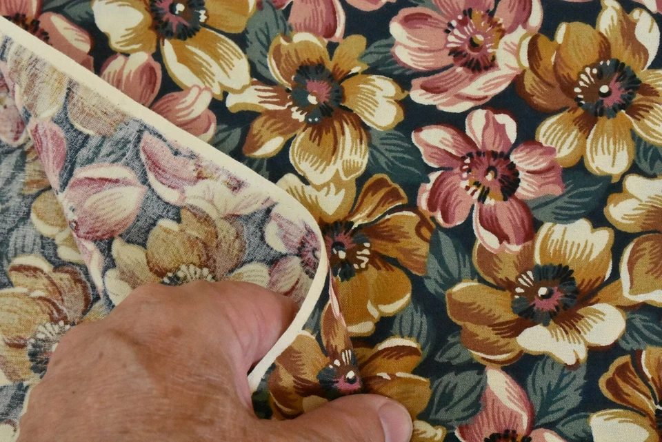 25" Long, Pink & Gold Floral on Green Quilt Cotton, Thimbleberries, P5611 - Image 4 of 4