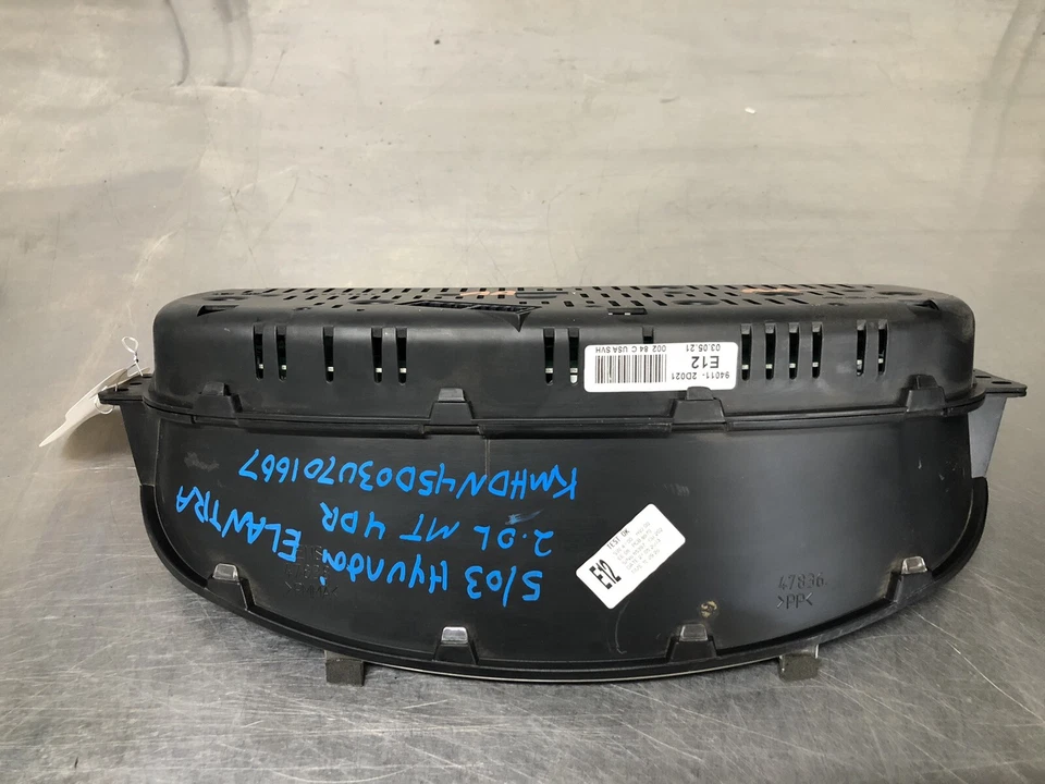 Cuadro medidor velocímetro instrumento Hyundai Elantra GT M/T 2001-2003 con ABS Foto 2 de 4