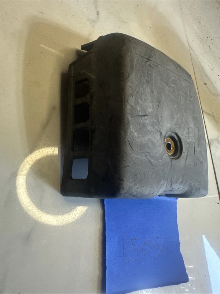 Redmax LRTZ 2500 Filter Cover  OEM Original 481082200 - Image 2 of 4