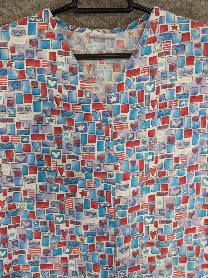 Simply Basic Scrub Top Women Small Blue Red White Hearts Stars Print Snap Front - Image 4 of 4